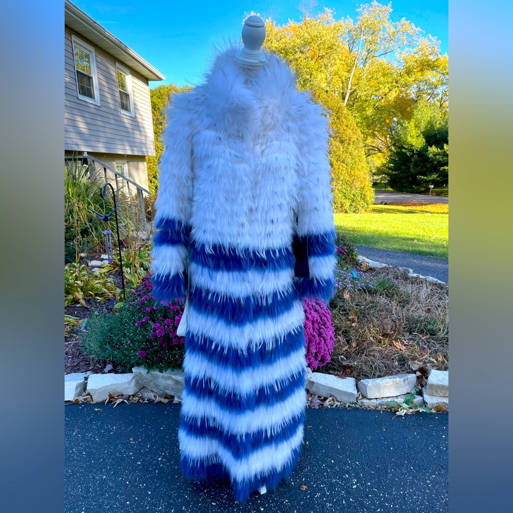 Real fox fur coat NWT